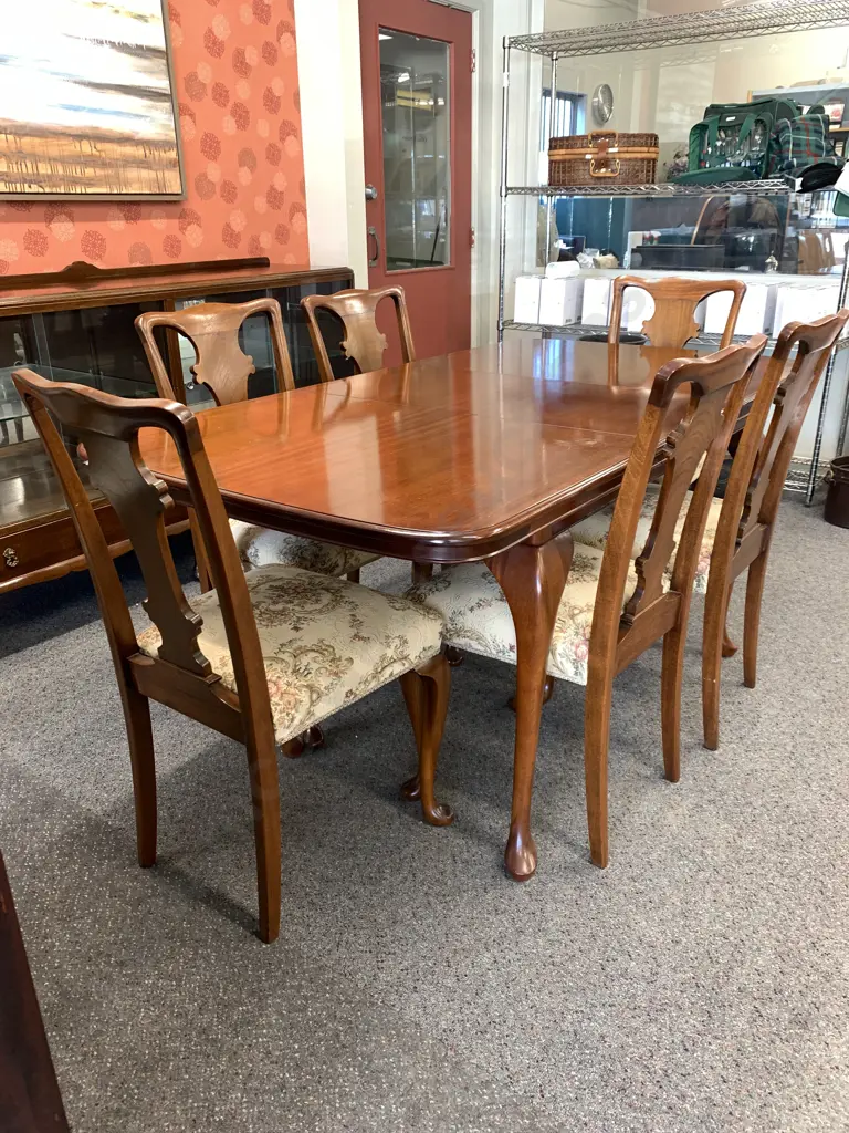 Queen Anne Style Rectangular Dining Table & Six Chairs, Tapestry & Braided Seats, With Extension Image 1++