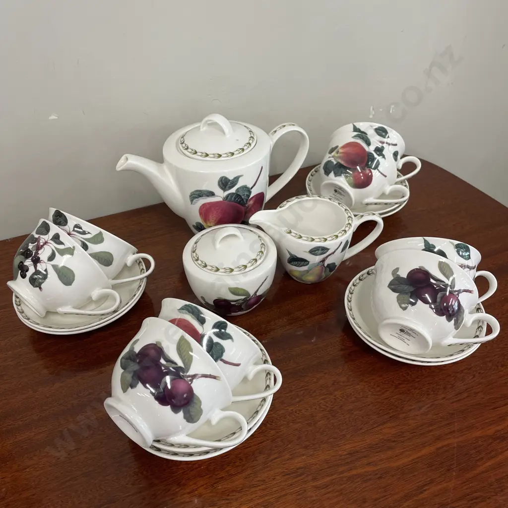 Churchill Royal Botanical "Hookers Fruit" Teaset. Teapot, lidded sugar, jug and 6 x cups and saucers Image 1++