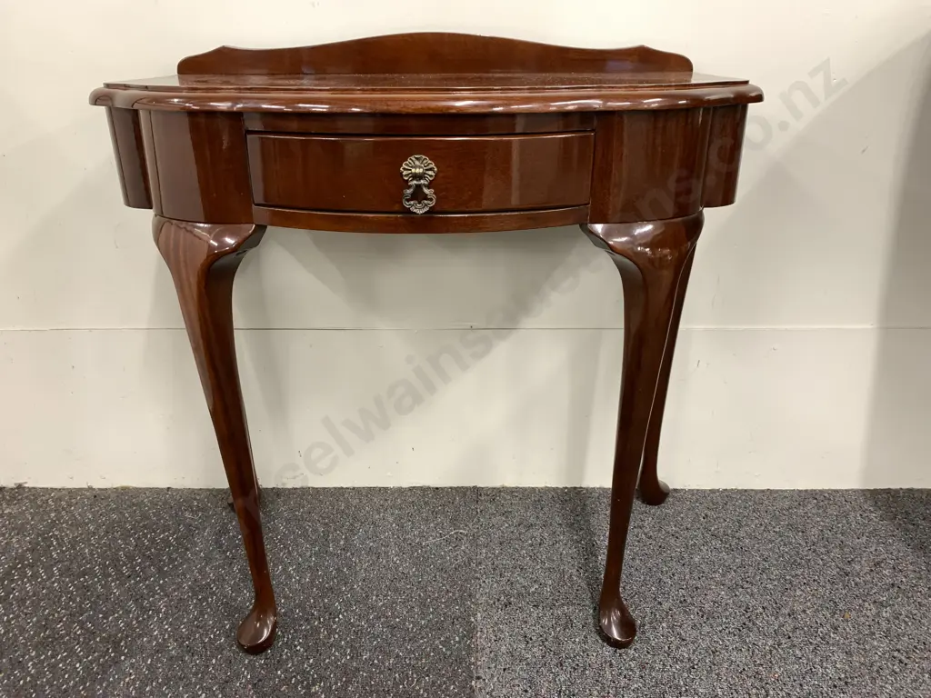 Queen Anne Style Mahogany 1/2 Round Table, Single Drawer, H72.5 W72cm D38cm Image 1++