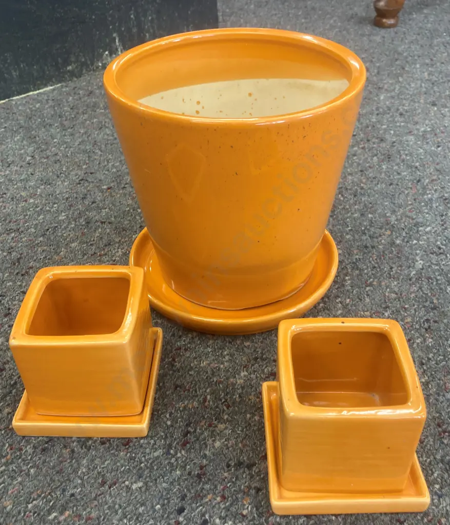 Lot of 3 Orange Glazed Garden Pots With Saucers, 17 x 19cm & 7.5 x 7.5cm Cubes Image 1++