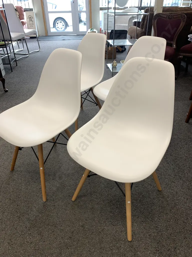 Set Of Four Eames Replica White Dining Chairs  Image 1++