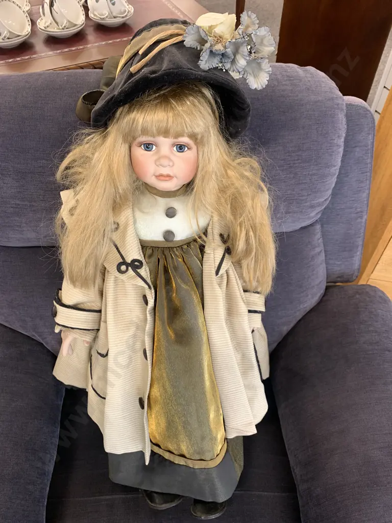 Bisque Porcelain 'Claudia' Hillview Lane Collectors Doll With COA 182/360, Original Box, H71cms, Image 1++