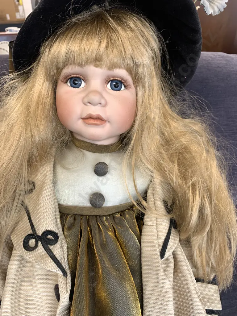 Bisque Porcelain 'Claudia' Hillview Lane Collectors Doll With COA 182/360, Original Box, H71cms, Image 1++