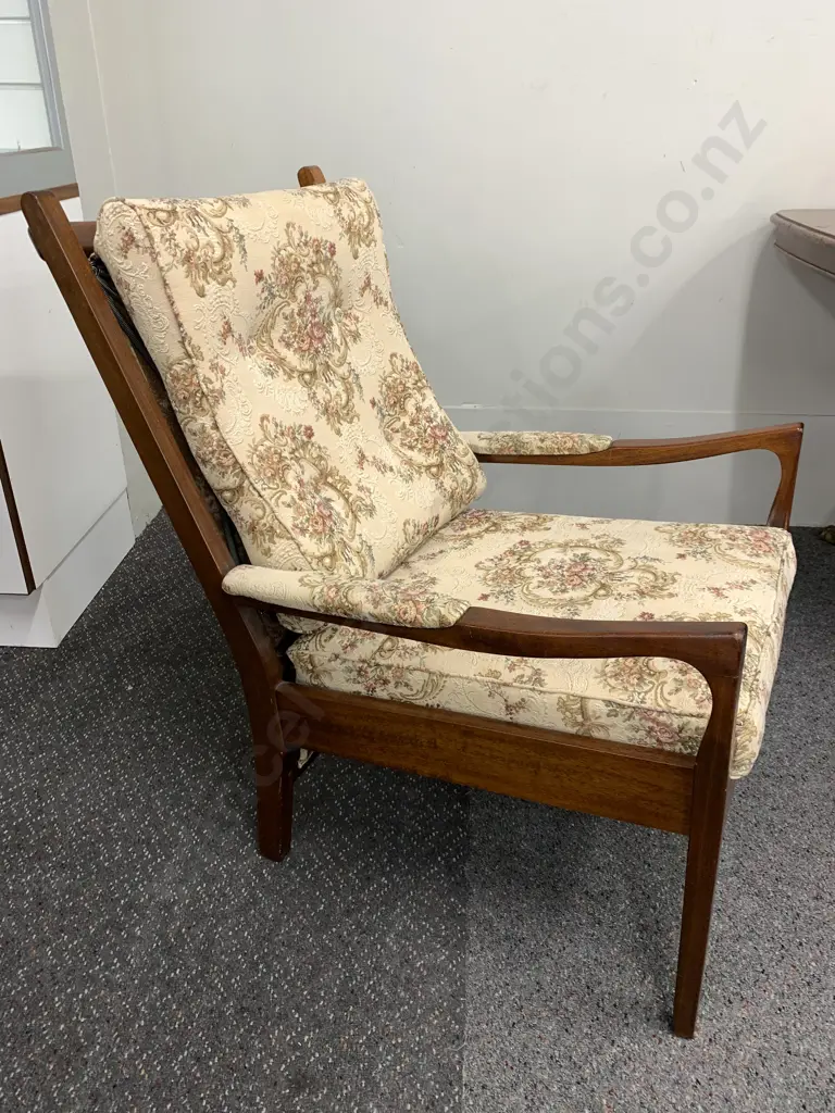 Mid-Century Cintique Arm Chair, Tapestry Look Fabric, W63.5cm Image 1++