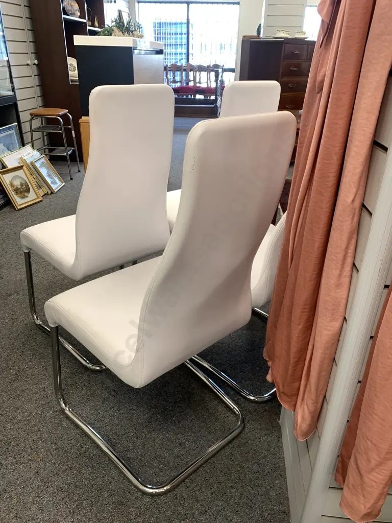 Set of 4 Italian Effezeta White Leather Effect Dining Chairs Image 1++