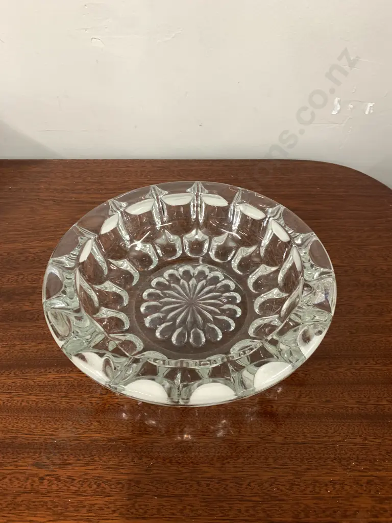 Vintage Cut Glass Ashtray, 6 x 21cm Image 1++