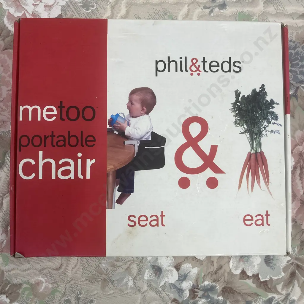 Phil & Teds Metoo Portable Highchair Image 1++