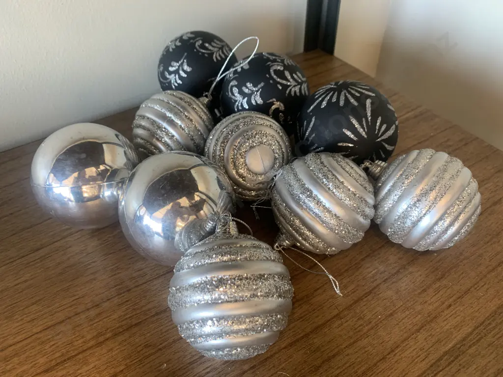 Christmas Baubles Black And Silver Image 1++