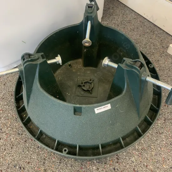 Round Green Christmas Tree Stand
