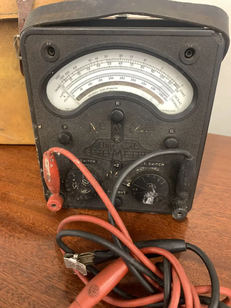 Vintage 1940s Avometer AVO Model 40 Multi Meter, Original Leather Case & Leads Image 1++