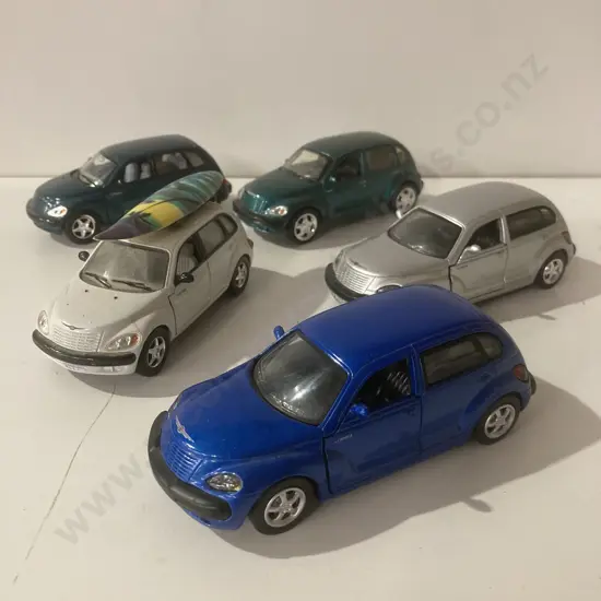 Lot of 5 Diecast Chrysler PT Cruisers
