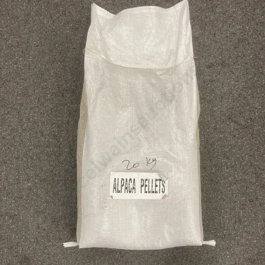 20Kg Bag of Alpaca Pellets Image 1++