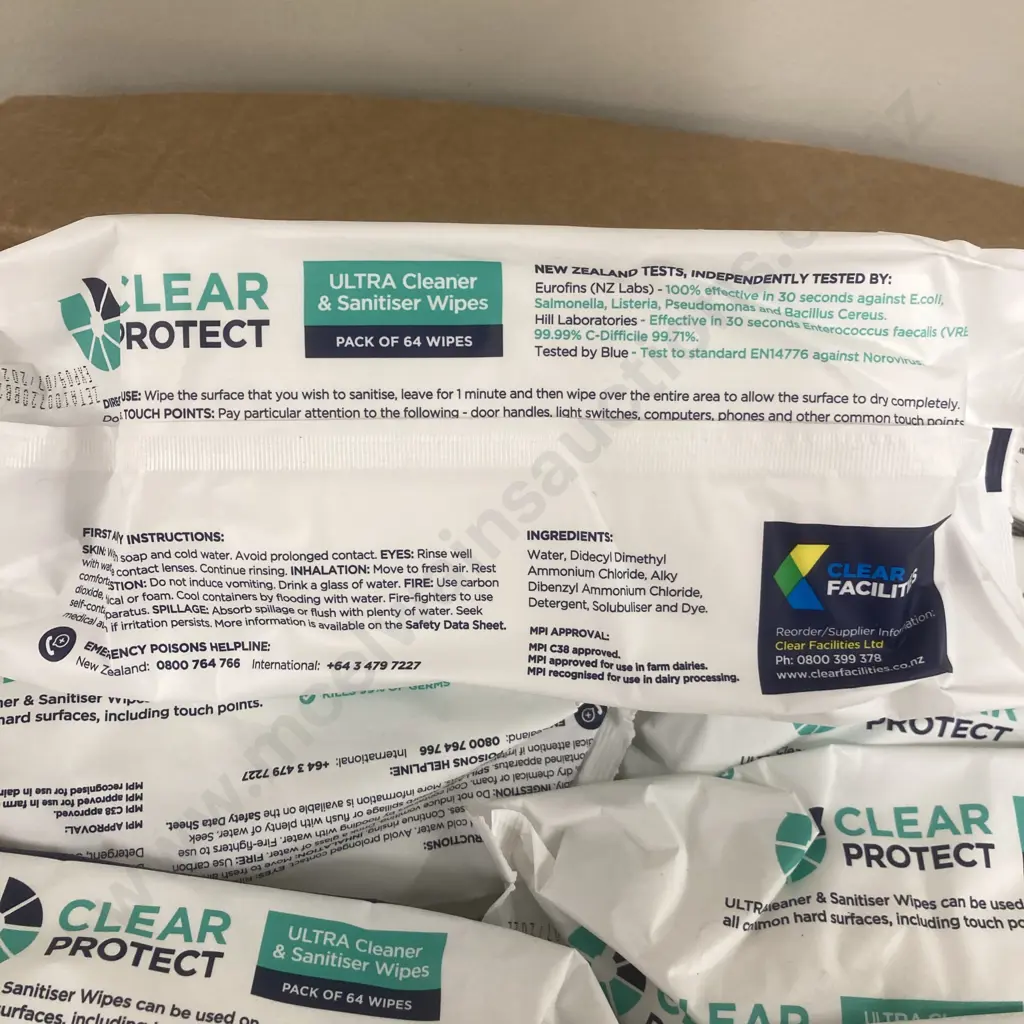 Clear Protect Ultra Cleaner & Sanitiser Surface Wipes, Box of 20 Packs of 64 Wipes Image 1++