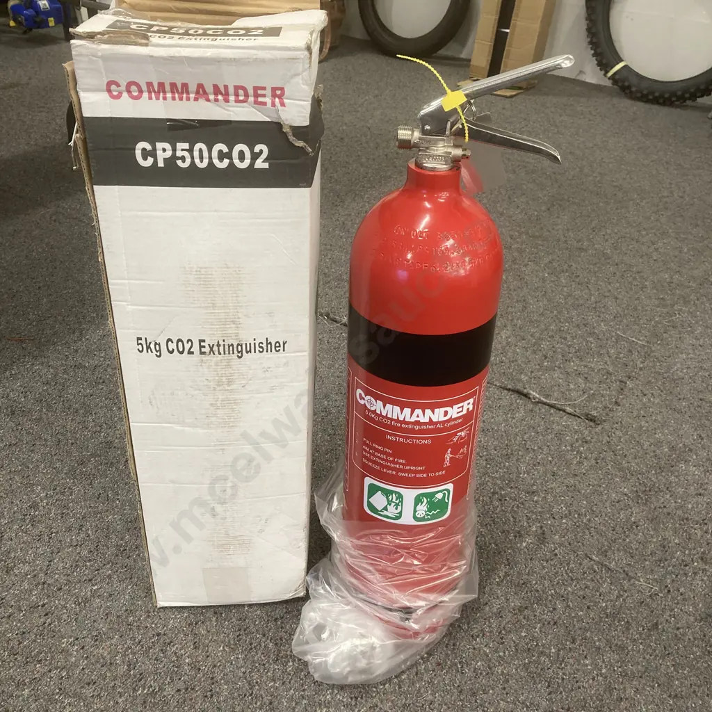 New Commander CP50C02 5Kg Co2 Carbon Dioxide Fire Extinguisher (No Hose) Image 1++