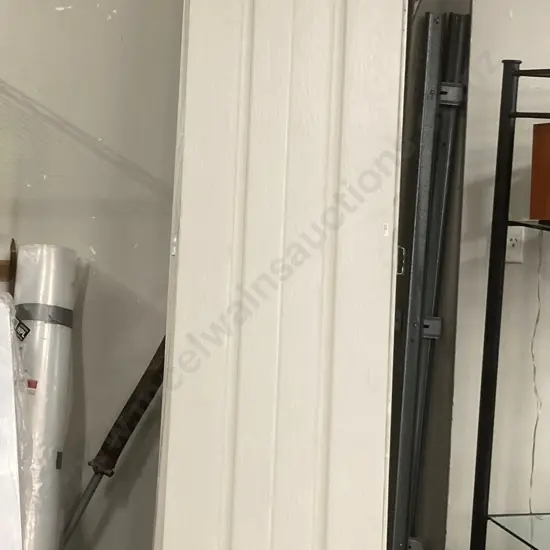 B&D Doors Garador Brand Steeline Woodgrain Sectional Roller Door, H2.12 W2.6m,Titania (Off-White) Ex Showhome