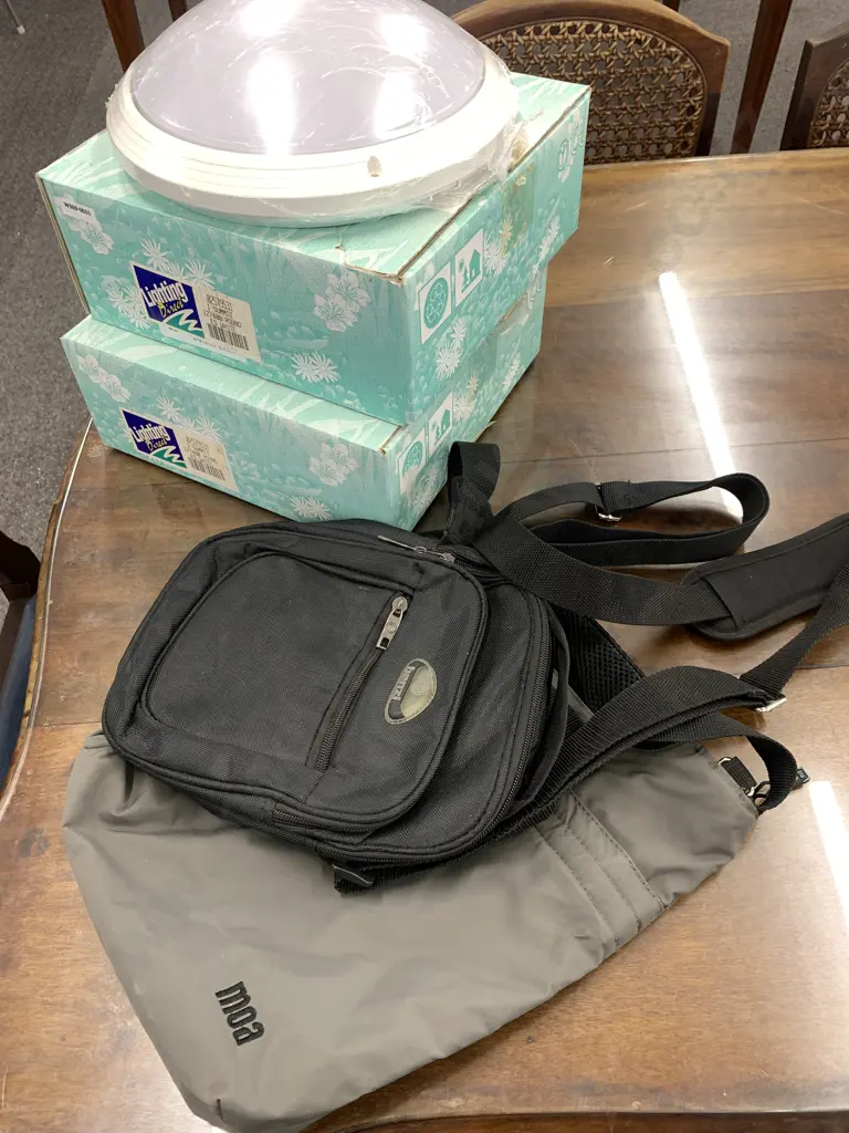 Pair of New Light Fittings, Benzi Multi Pocket Cross Body Shoulder Bag & MOA Dry Bag Image 1++