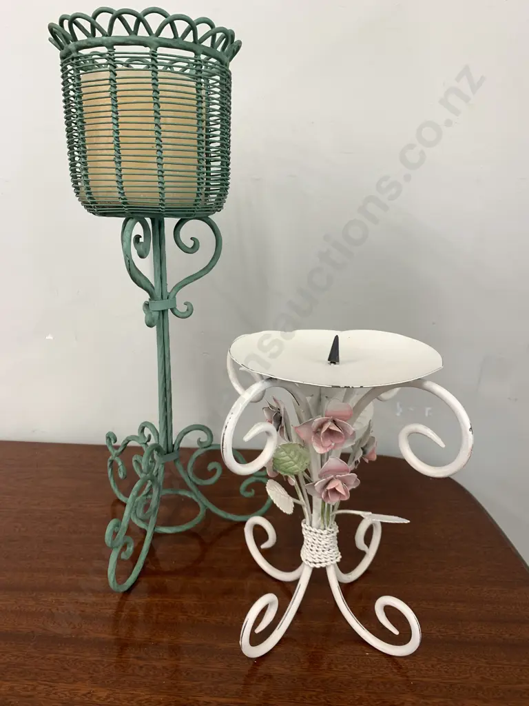 Candle Holders x 2 & Candle Image 1++