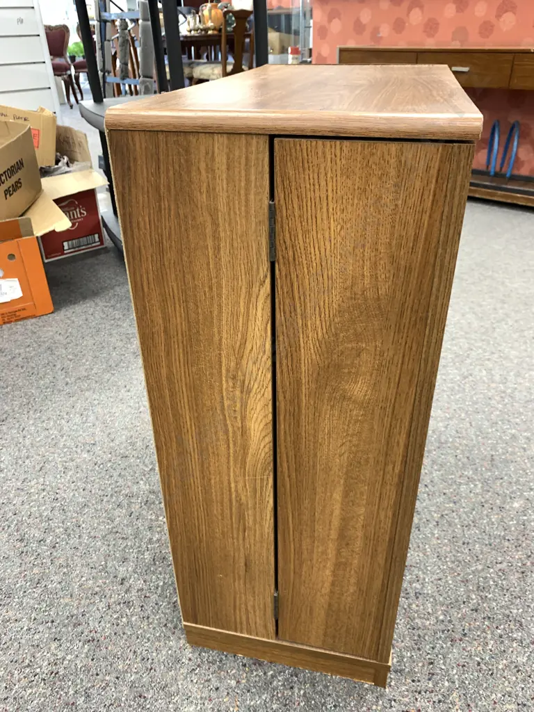 Vintage Wood Effect 2 Door DVD Storage Unit, H75 W60 D31cm Image 1++