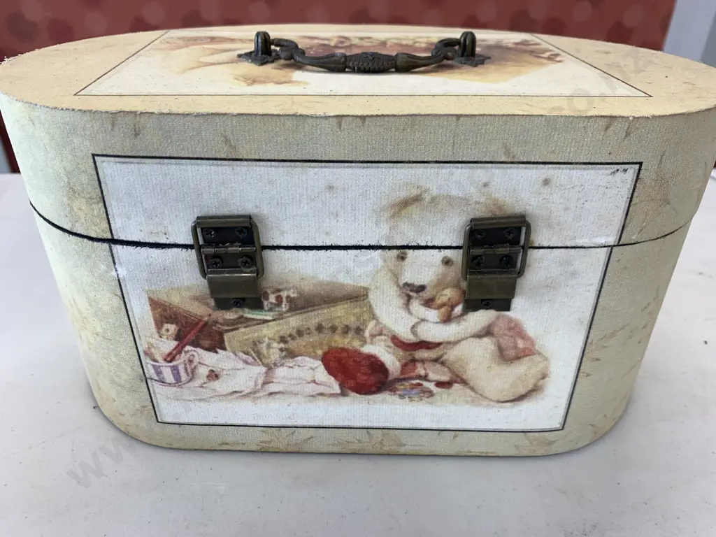 Oval Decorative Storage Box With Teddy Pattern Image 1++