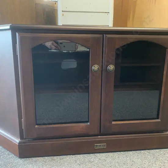 Forest Furniture Dark Stained Corner TV Stand, 2 Door With Glass Panels, 2 Adjustable Shelves, H83 W120 D68cm