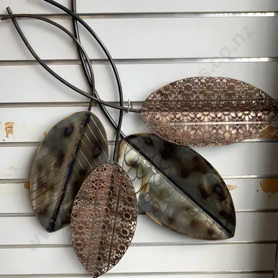 Jalan Imports - Leaf Wall Art