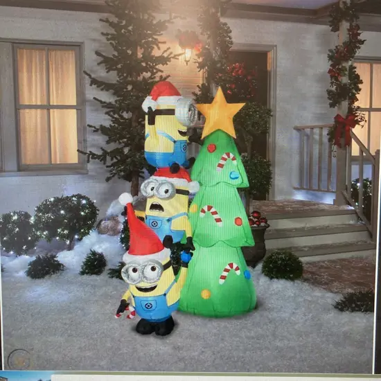 Minions Decorate the Tree Airblown Illuminated Indoor / Outdoor Christmas Display, H1.83m (New Factory Sealed)