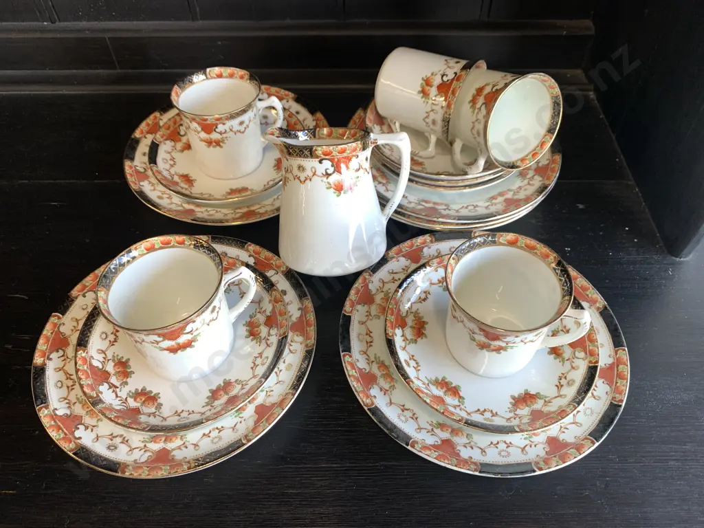 Part Teaset - Sutherland 1105 Image 1++