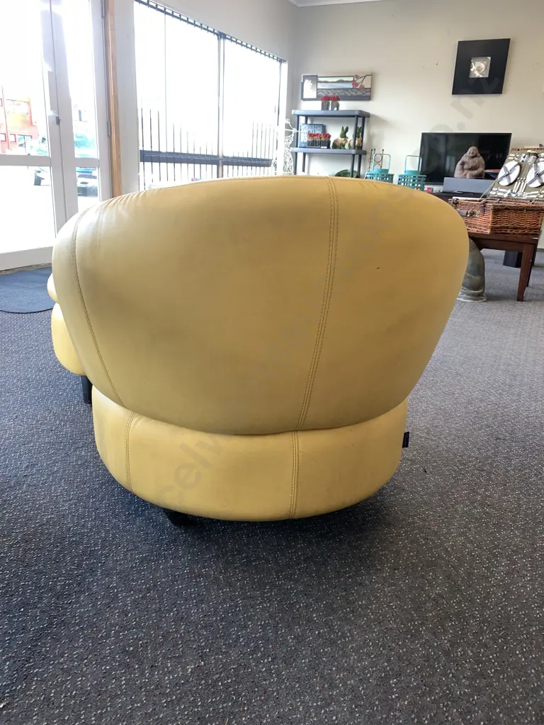 Modernist Castello Round Yellow Tub Chair & Matching Ottoman Image 1++