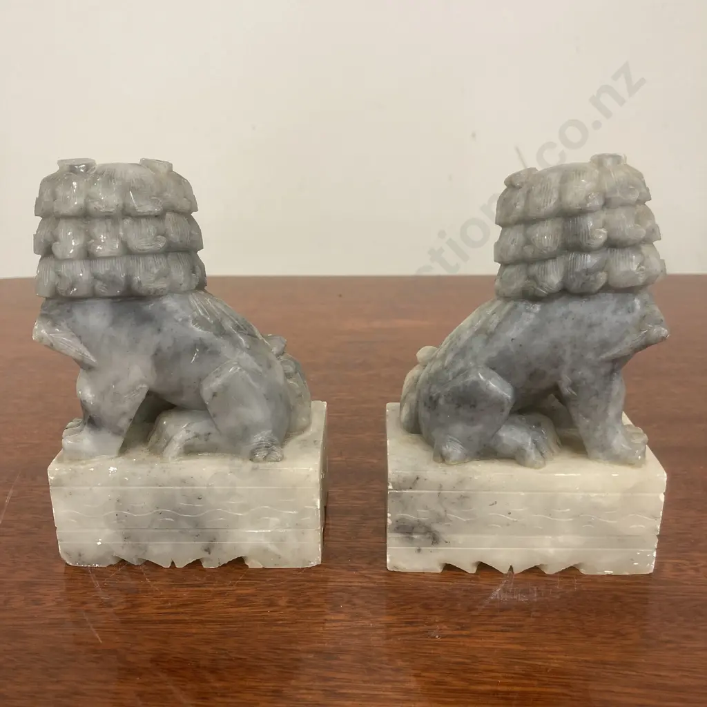 Pair of Vintage Chinese Soap Stone Lion Foo Dog Figurines, H13 W8.5 D5.5cm Image 1++