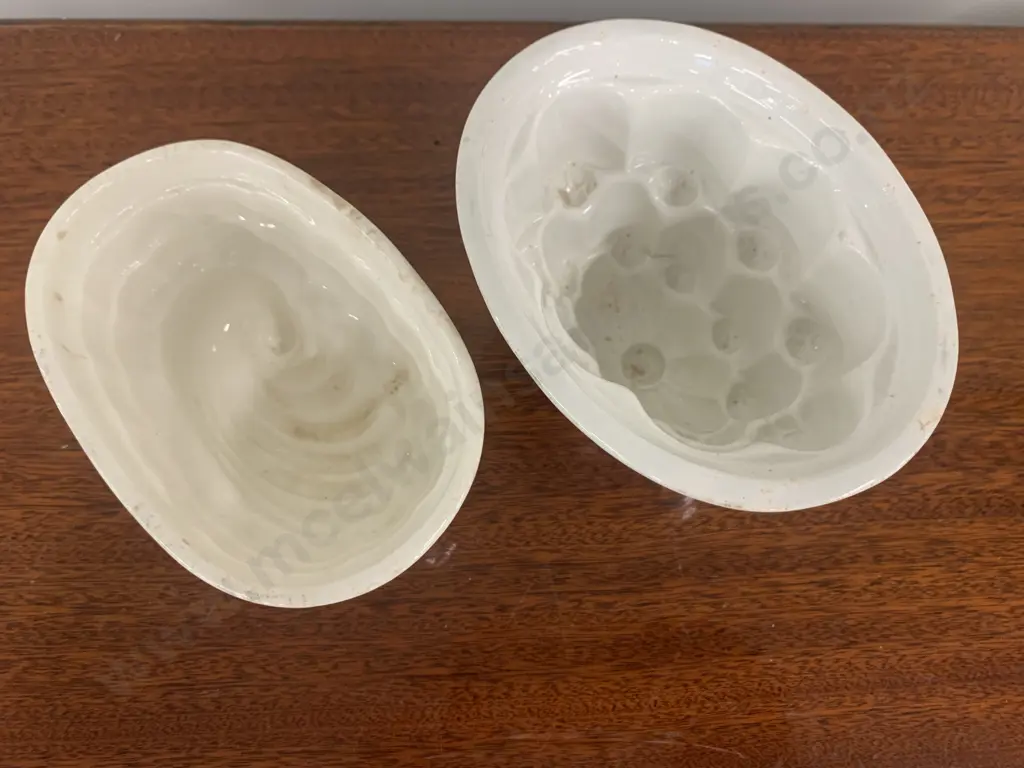 Antique Stoneware Jelly Moulds x 2, 10 x 14cm & 7.5 x 14.5cm Image 1++