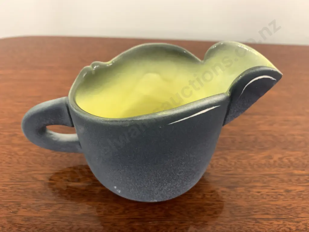 Ross Richards NZ Pottery Jug & Tray, Signed On Base Image 1++