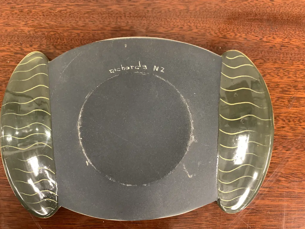 Ross Richards NZ Pottery Jug & Tray, Signed On Base Image 1++