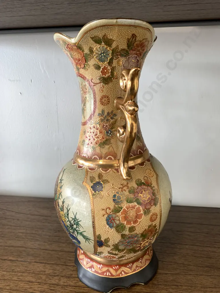 Stunning Double Handled Oriental Vase, H36cm Image 1++
