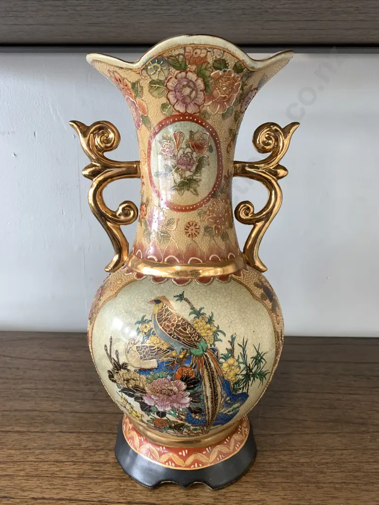 Stunning Double Handled Oriental Vase, H36cm Image 1++