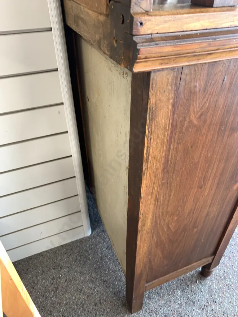 Antique Light Mahogany Raised Mirror Backed Sideboard, Brass Handles, Turned Pillars (AF) H179 W120 D43cm Image 1++
