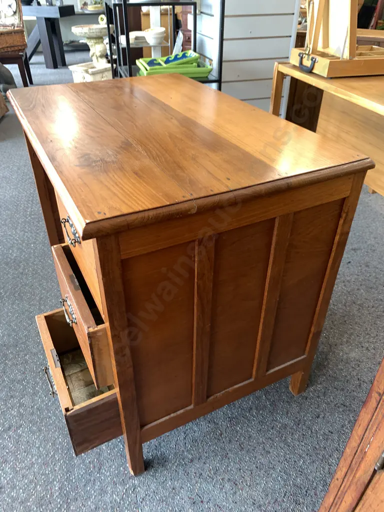 Antique Oak Desk, 3 Drawer, Brass Handles, With Key, H77 W90 D59cm Image 1++