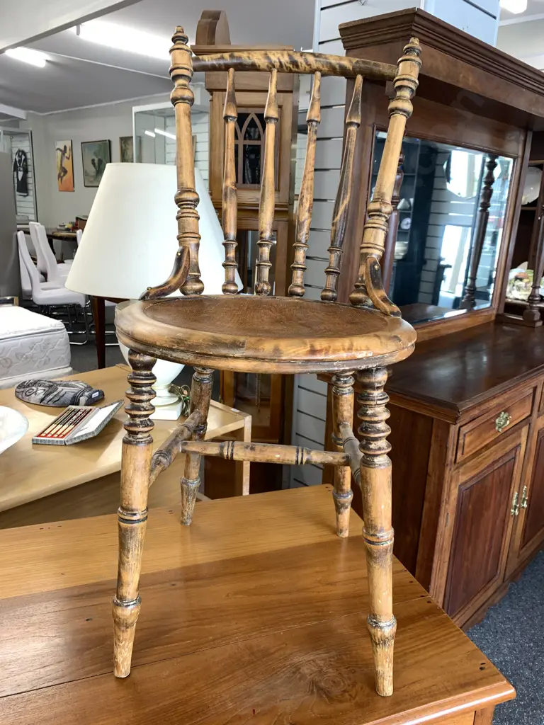 Antique Swedish Cottage Chair, Patterned Relief Seat Image 1++