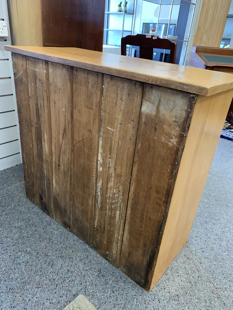 Vintage Rimu? Chest Of Drawers, 3 Drawer, 78.5 x 89cm Image 1++