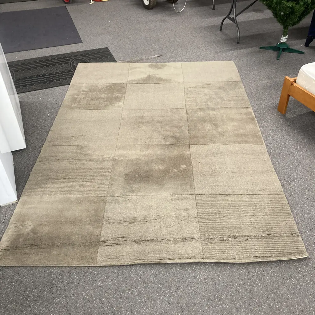 Floor Rug, Wool Loomtuft 002/193, 190 x 280, 100% Wool Pile, Colour Oil Skin Image 1++