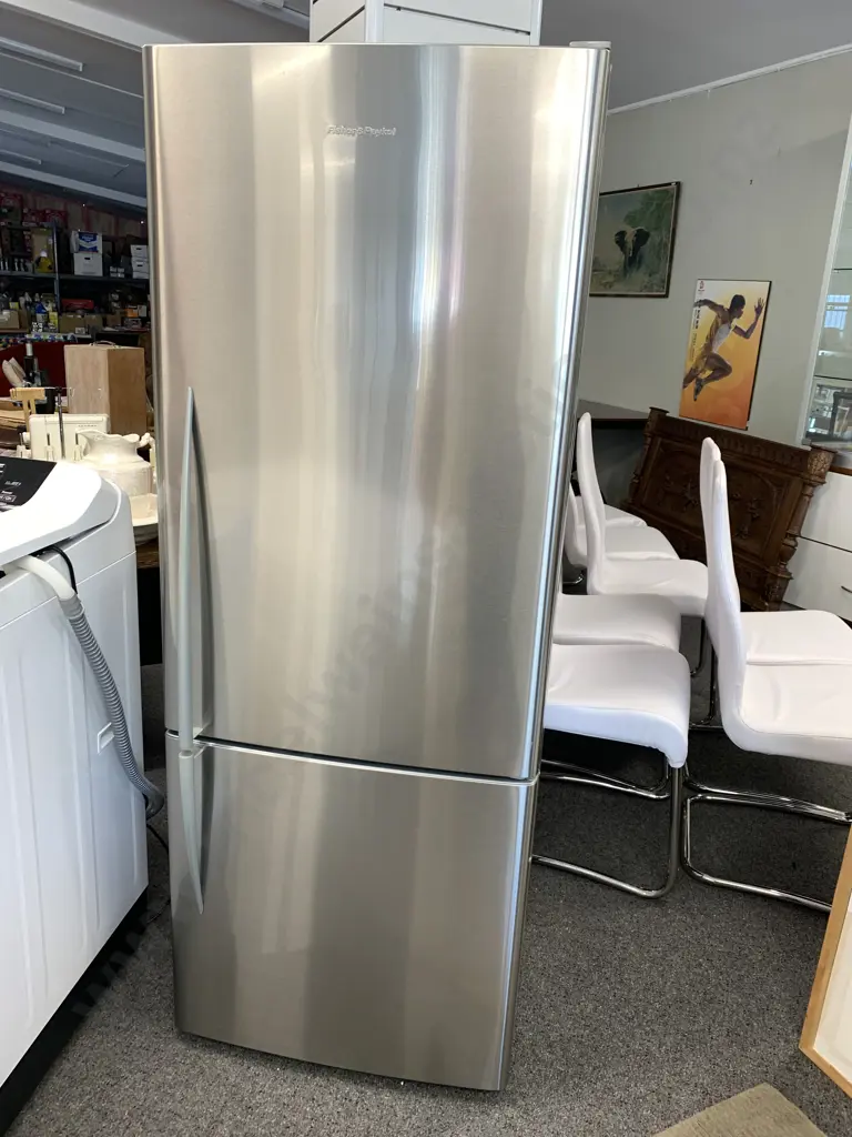 Fisher & Paykel E402B Fridge Freezer, Activesmart, 403 Litres, Stainless Steel Image 1++