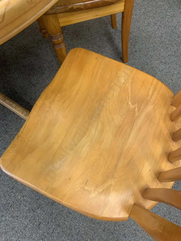 Solid Rimu 6 Seater Round Extn Dining Suite, 75 x 120 (165 Extended), 6 x Curved Slat Back Moulded Wooden Chairs Image 1++