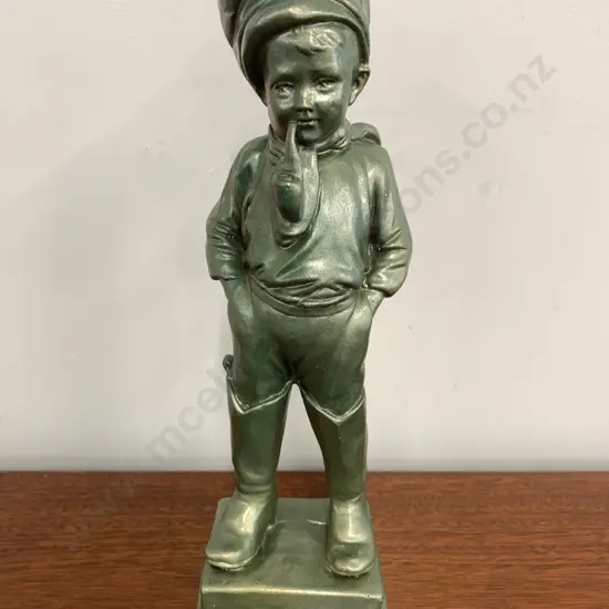 Man With Pipe Fiqurine Glazed Green H35cm