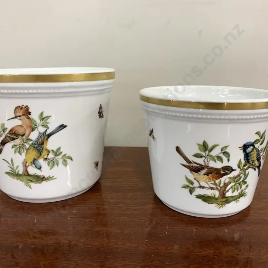 Pair Of German 'Kaiser' Tiergarten Planter Pots 1x H15cm, Diam16cm.
