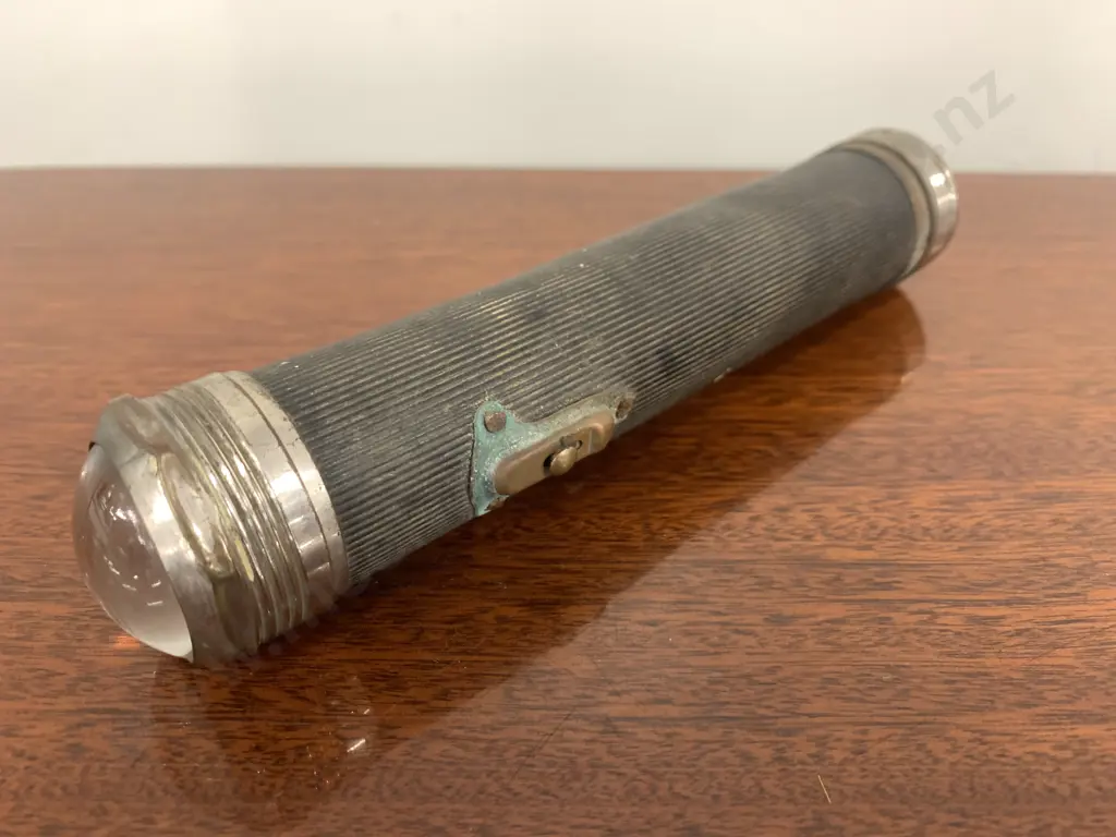 Antique Niagara Searchlight Co. Flashlight, 22cm Image 1++