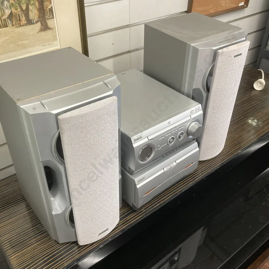 Sony MHC-W25 2-Box Mini Hi-Fi Component System Stereo With Remote Control Image 1++