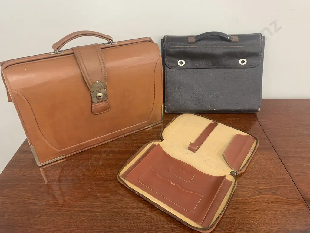 Vintage Leather Brief Case, Satchel And Card ' Stamp And Pad Holder Image 1++