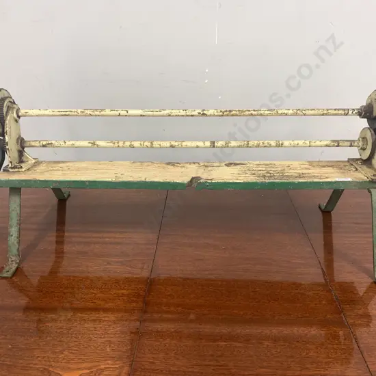 Vintage Corrugated Iron Roller, L90cm Plus Handle