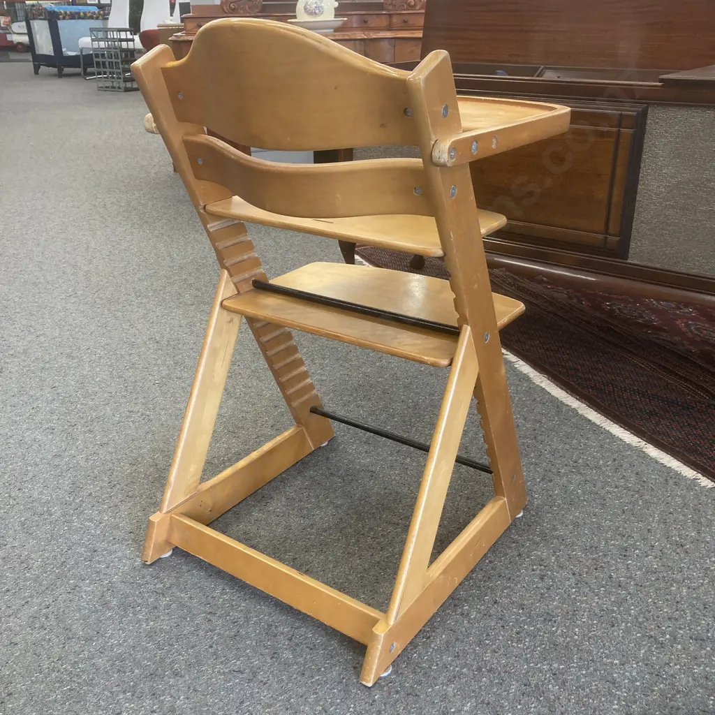 Picopico NZ Made Wooden Highchair Image 1++