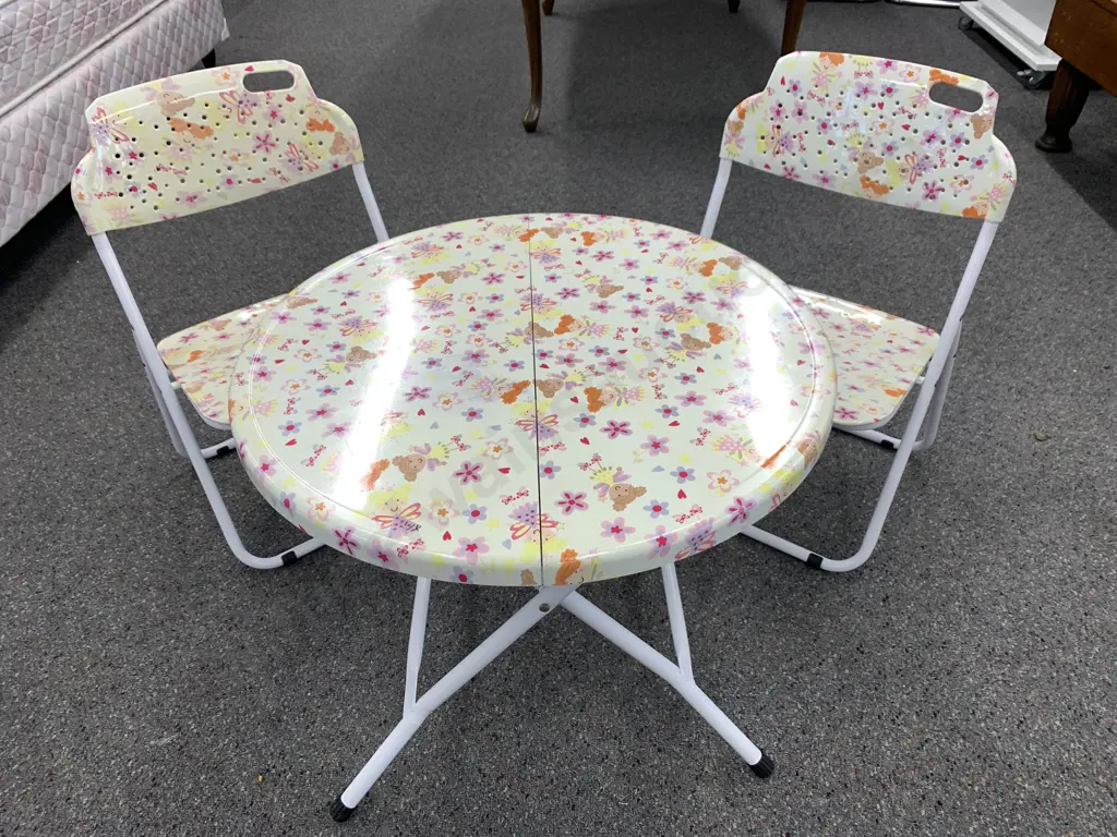 Gorgeous Childrens Fold Up Table And Chairs Image 1++