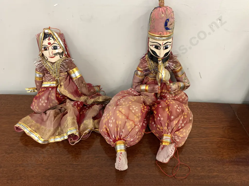 Antique Male & Female Indian Royalty Dolls, H40cm Image 1++